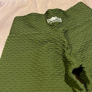 Croco skin seamless leggings (forest green) booty by Brabants